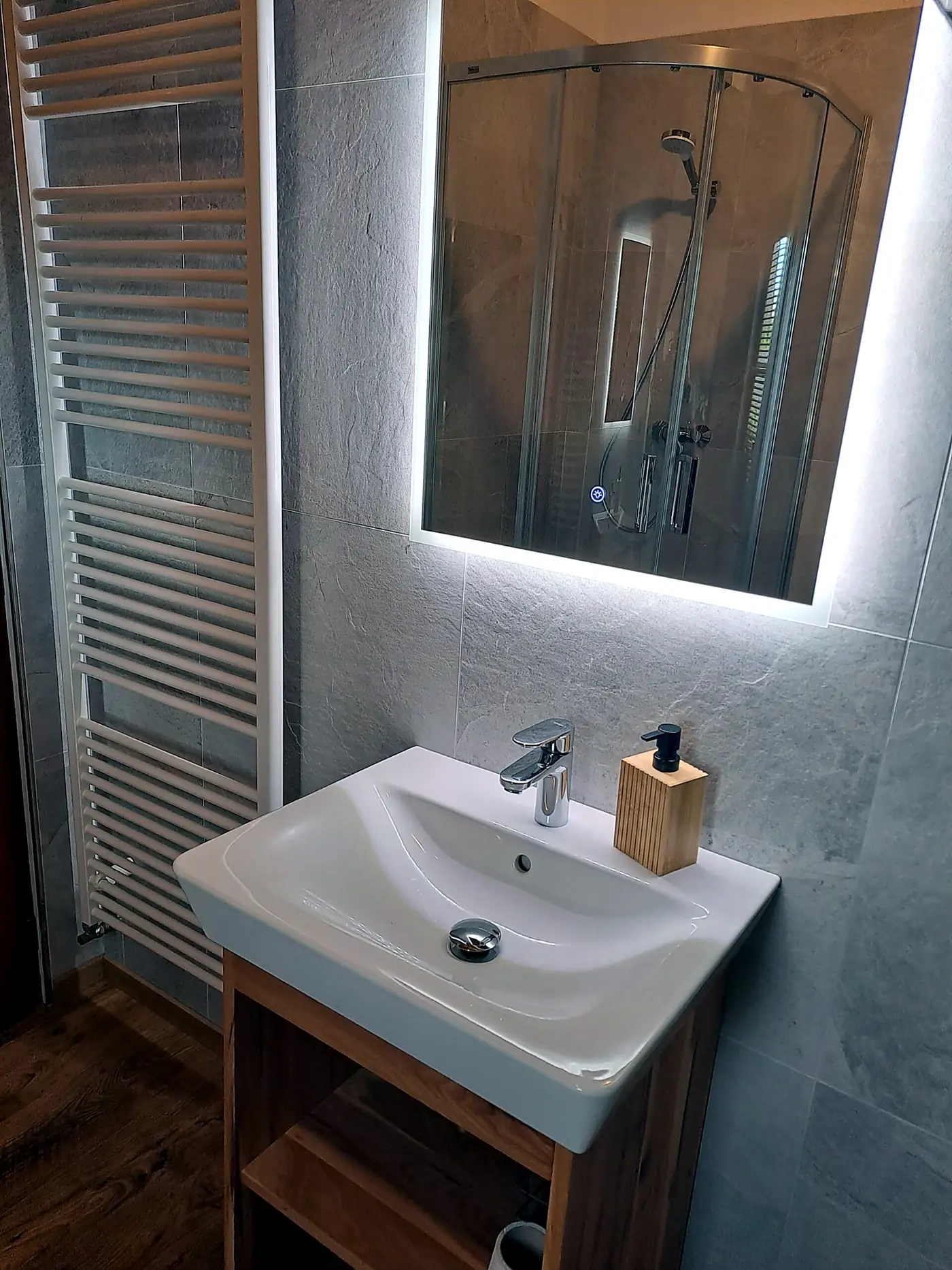 Domček TIS - detail